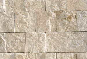 Limestone Makes a Great Impression on Guests