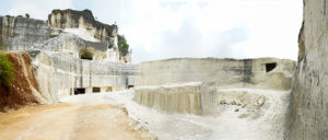 Mining-limestone-in-a-mine-in-Indonesia